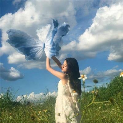 富二代恋爱脑怒怼网友，被批炫富，一夜之间持续发酵